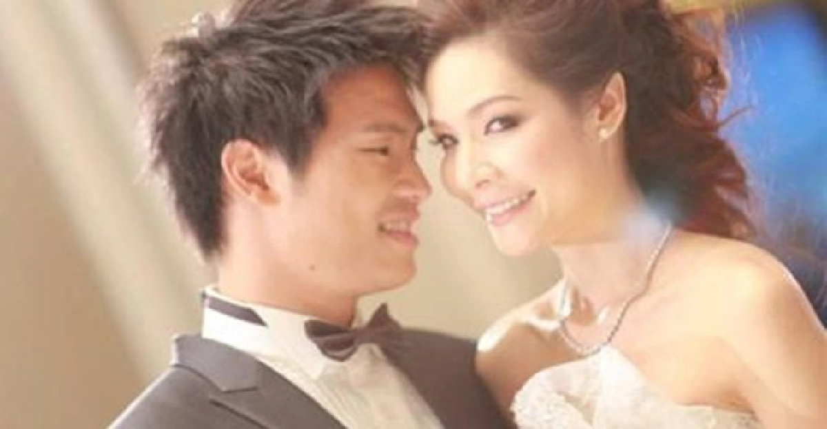 ฌาปนกิจ'คู่รักถูกฟ้าผ่า'ที่สหรัฐฯแล้ว ฌาปนกิจ'คู่รักถูกฟ้าผ่า'ที่สหรัฐฯแล้ว