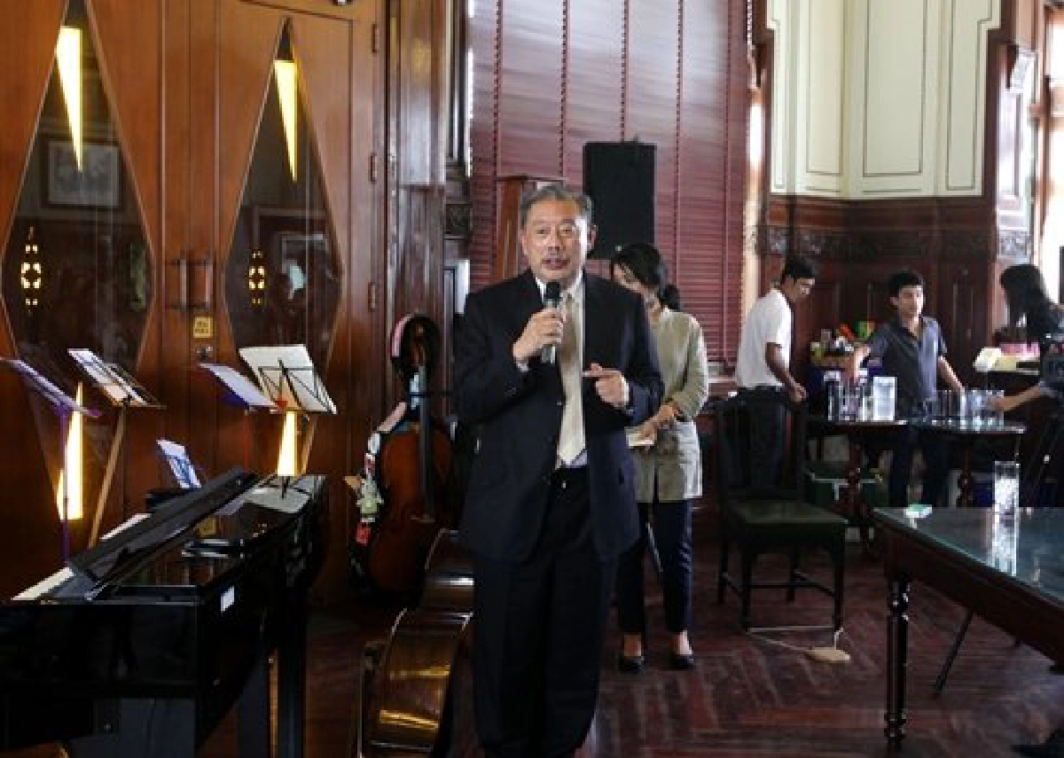 7หนุ่มนำเพลงคลาสสิกสู่แผ่นดินแม่