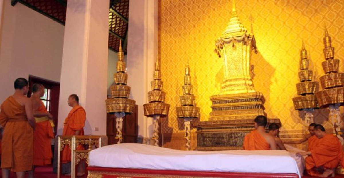 เคลื่อนสรีระ'สมเด็จเกี่ยว'ไปวัดสระเกศ
เคลื่อนสรีระ'สมเด็จเกี่ยว'ไปวัดสระเกศ