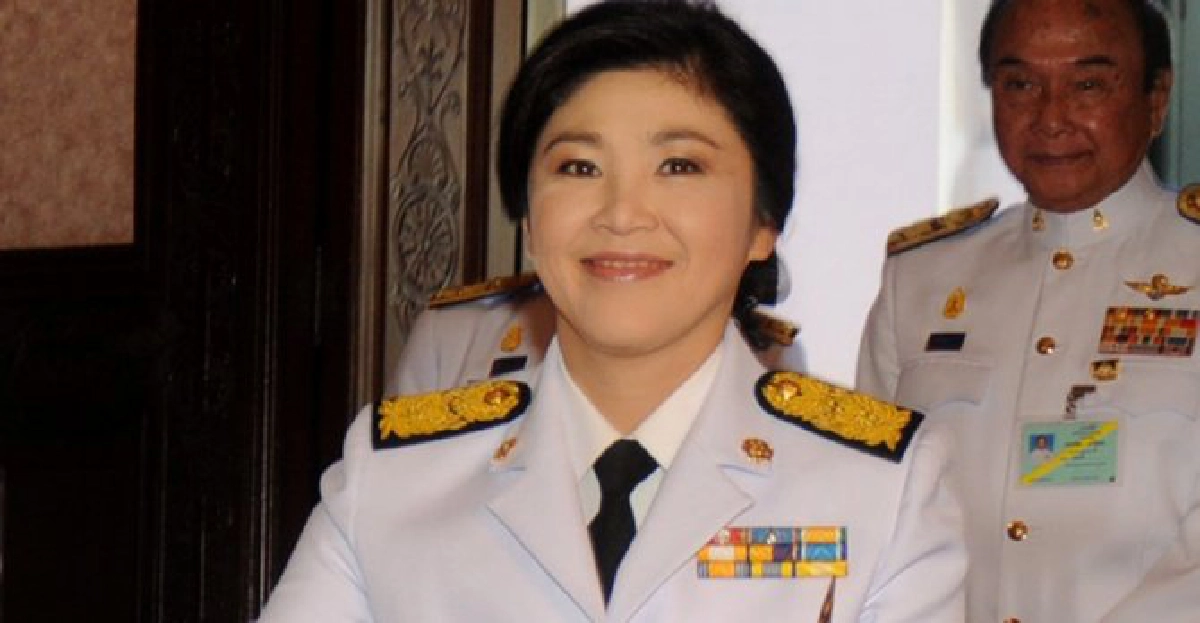 'นายกฯ'ร่วมลงนามถวายพระพร'พระราชินี'
'นายกฯ'ร่วมลงนามถวายพระพร'พระราชินี'