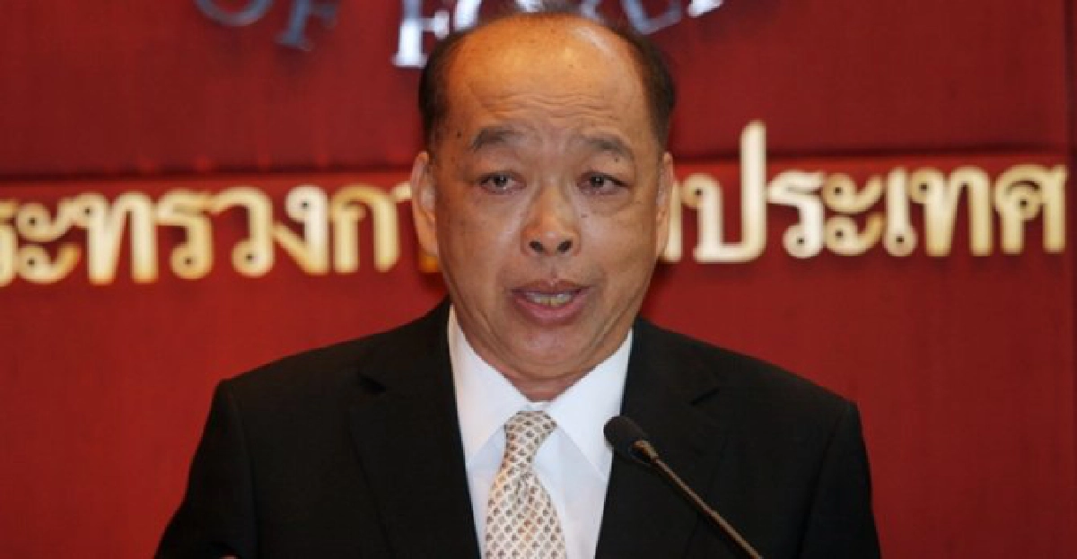 'ปึ้ง'เป็นปธ.ประชุมรมต.อาเซียน 'ปึ้ง'เป็นปธ.ประชุมรมต.อาเซียน