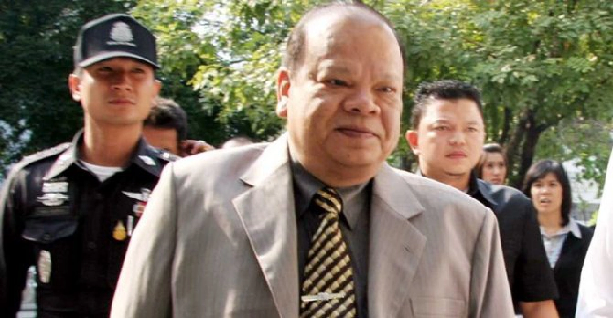 'ทนายสุวัตร'ถอนตัวคดี'เอกยุทธ' 'ทนายสุวัตร'ถอนตัวคดี'เอกยุทธ'