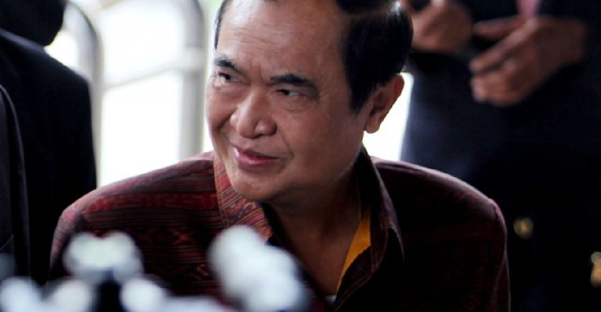 'จารุพงศ์'ยันเดินหน้าแก้รธน. 'จารุพงศ์'ยันเดินหน้าแก้รธน.