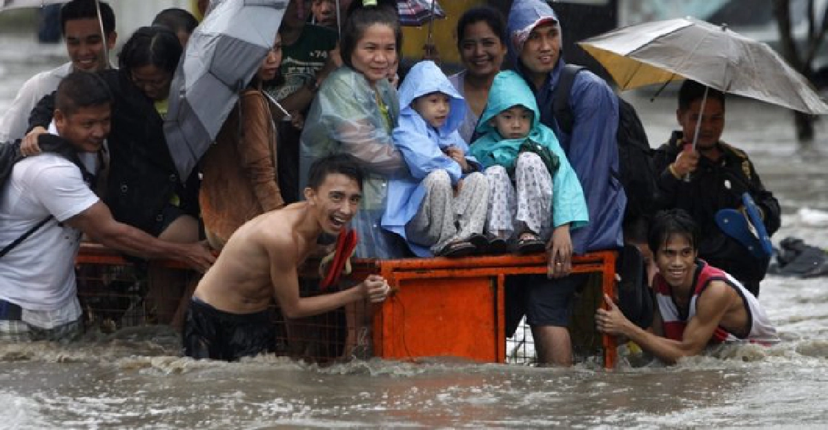 'ปินส์'ฝนตกหนักน้ำท่วมดับแล้ว3 'ปินส์'ฝนตกหนักน้ำท่วมดับแล้ว3