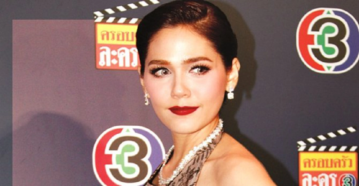 'ชมพู่'โต้โดนปลดพรีเซ็นเตอร์ 
