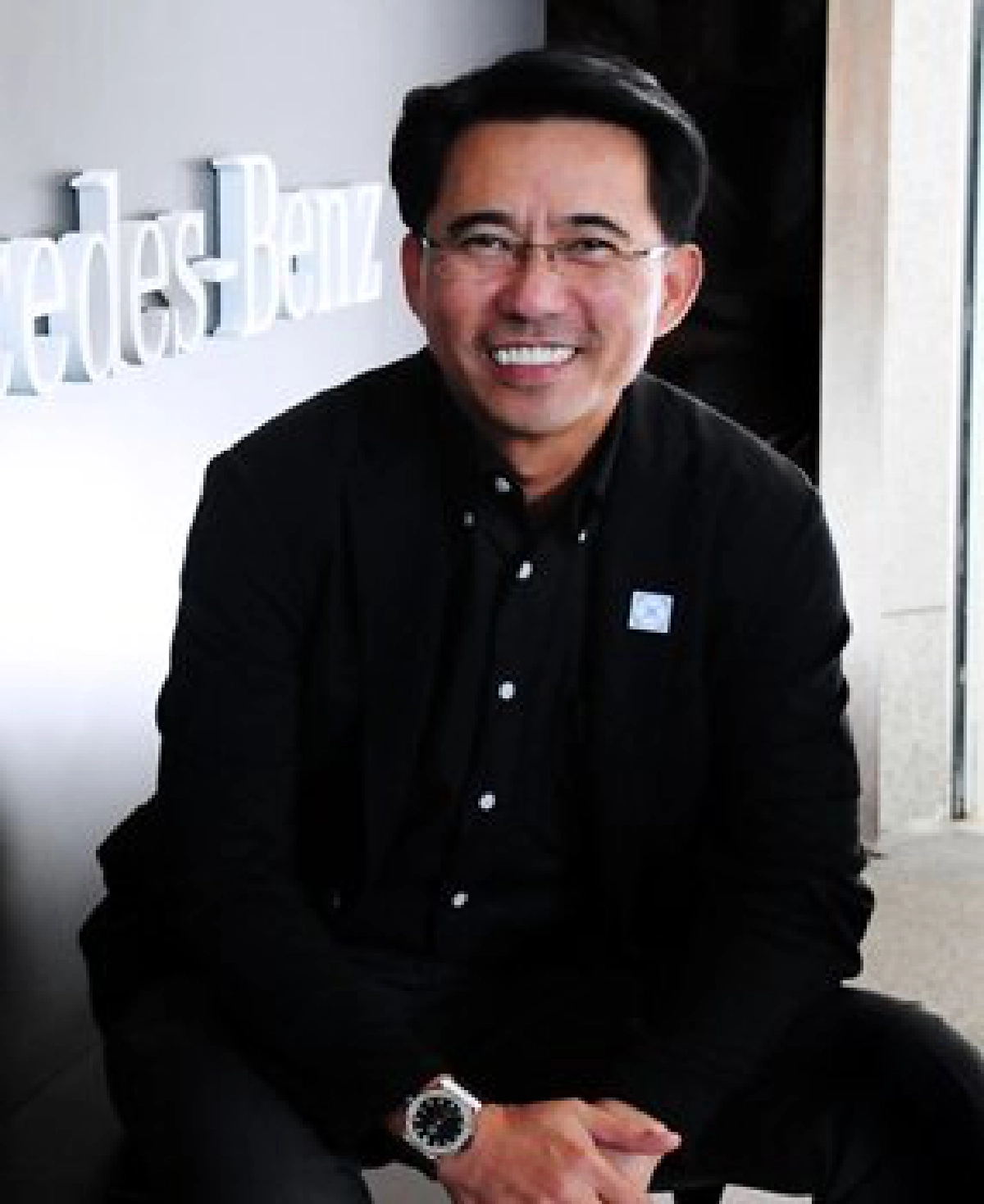 ขับรถหรูเรียนรู้งานศิลป์ ขับรถหรูเรียนรู้งานศิลป์