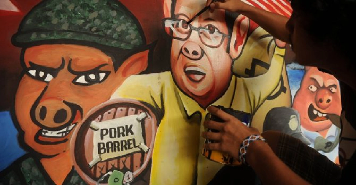 'ปินส์'ชุมนุมใหญ่จี้เลิกงบพัฒนาส.ส. 'ปินส์'ชุมนุมใหญ่จี้เลิกงบพัฒนาส.ส.