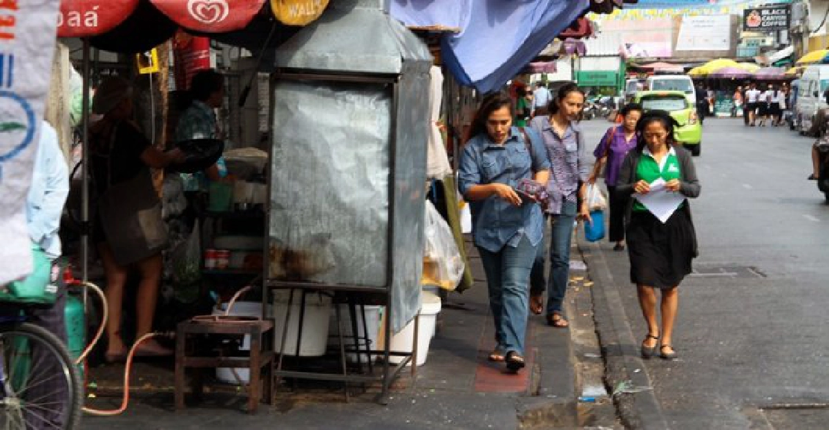 'กทม.'เข้ม!จัดระเบียบทางเท้า 'กทม.'เข้ม!จัดระเบียบทางเท้า