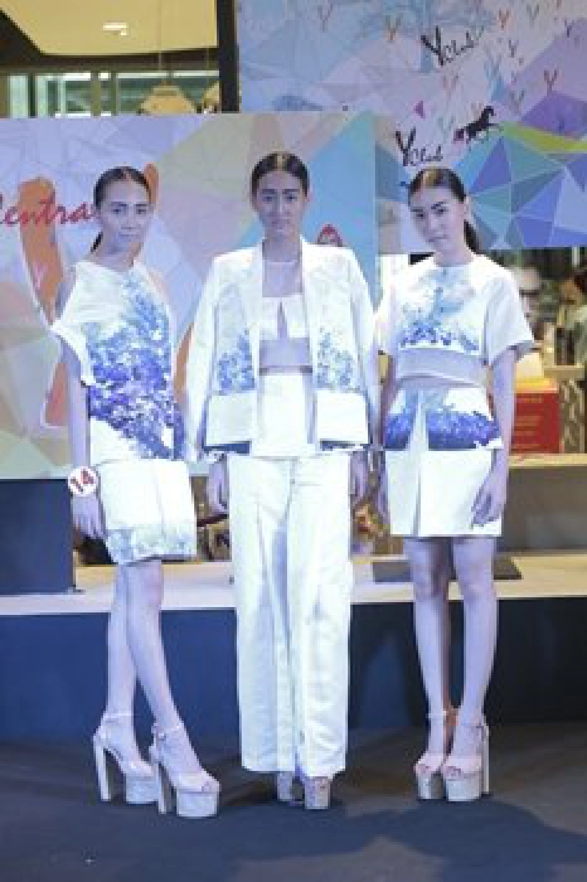 ลูกแม่โดมคว้าชัยแฟชั่น'รักษ์โลก' ลูกแม่โดมคว้าชัยแฟชั่น'รักษ์โลก'