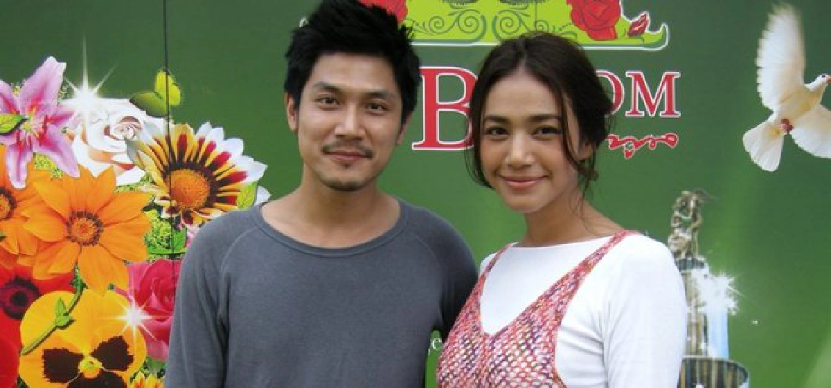 'ท็อป'ปัดทะเลาะ'นุ่น'ถี่
'ท็อป'ปัดทะเลาะ'นุ่น'ถี่