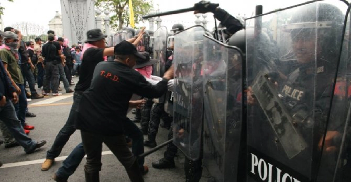 ปราบม็อบ:ผลงานเดียวที่โดดเด่นของตำรวจ?