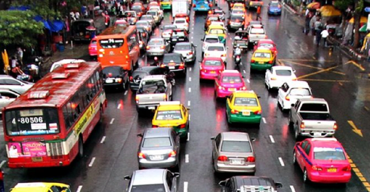 'แยกแคราย-แยกเกษตร'แชมป์รถติด 'แยกแคราย-แยกเกษตร'แชมป์รถติด