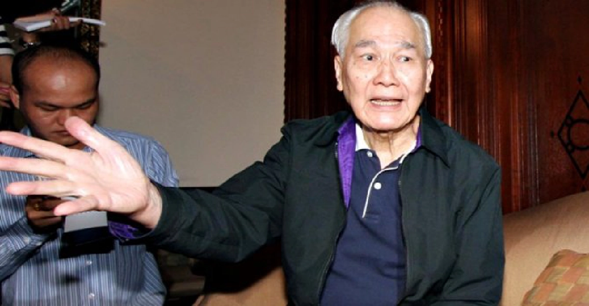 'ปชป.'พบ'อานันท์'-ไม่เปิดเวทีคู่ขนาน'รบ.' 'ปชป.'พบ'อานันท์'-ไม่เปิดเวทีคู่ขนาน'รบ.'