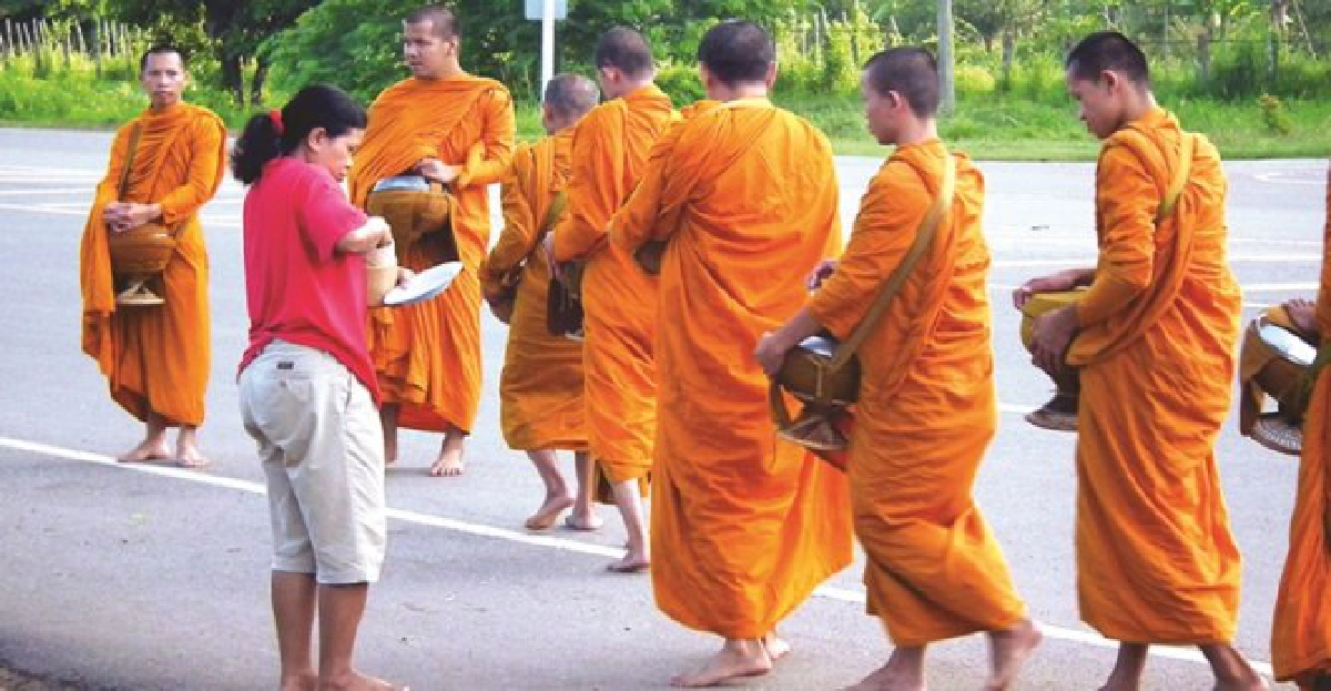 แผ่นดิน3แดน บนทางหมายเลข12 แผ่นดิน3แดน บนทางหมายเลข12