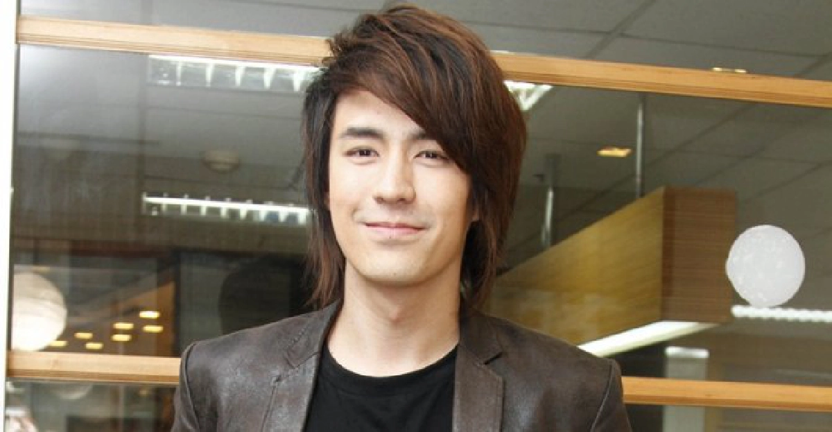 'รุจ'ปัดซุ่มกิ๊ก'หมอเอิร์ธ'แจงเพื่อนสมัยเรียน