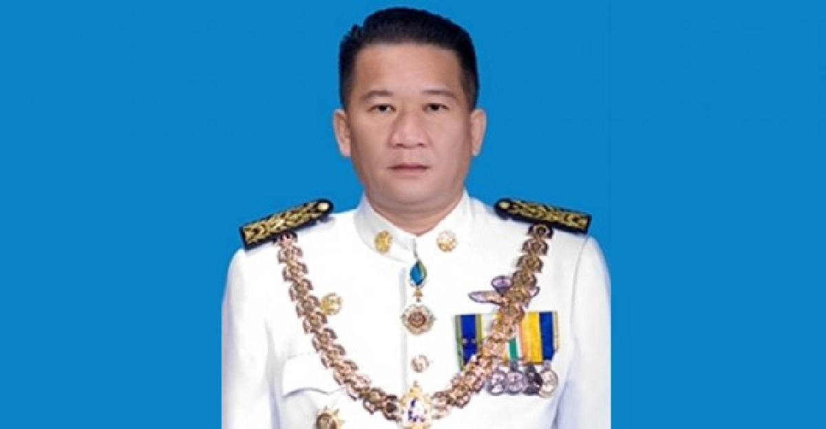 คนดังท้องถิ่น : 'เทอดเกียรติ ชินสรนันท์' คนดังท้องถิ่น : 'เทอดเกียรติ ชินสรนันท์'