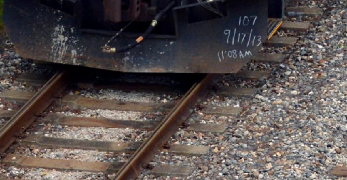 สาวไม่ให้เงิน!'ขอทาน'ฉุนผลักให้รถไฟทับ สาวไม่ให้เงิน!'ขอทาน'ฉุนผลักให้รถไฟทับ