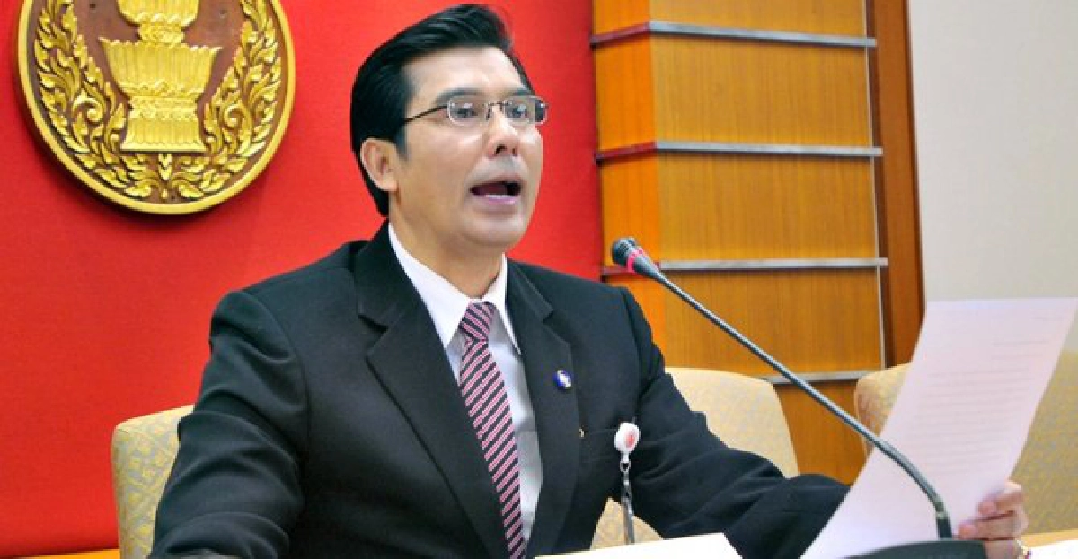 'เด็จพี่'อัด'40ส.ว.-ปชป.'ขวางทูลเกล้าฯ 'เด็จพี่'อัด'40ส.ว.-ปชป.'ขวางทูลเกล้าฯ