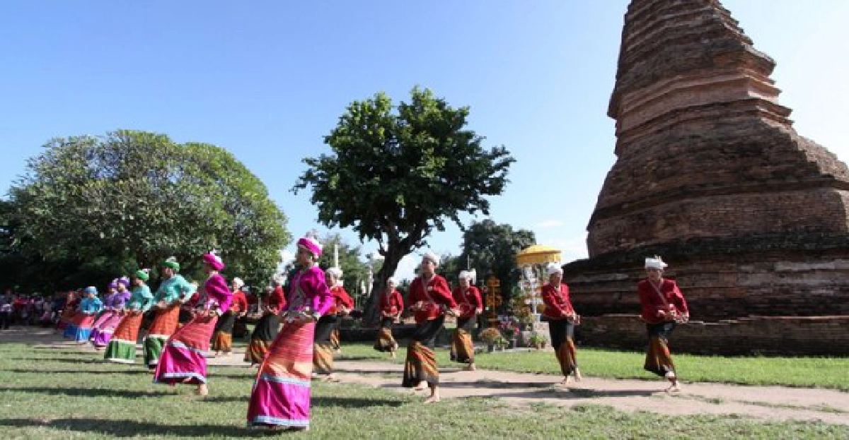 เจริญศิลป์ ถิ่นท่ากาน เจริญศิลป์ ถิ่นท่ากาน