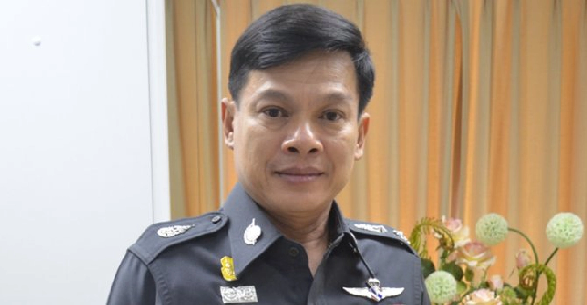 'อดุลย์'ลงพื้นที่ตรวจจร.แก้รถติด! 'อดุลย์'ลงพื้นที่ตรวจจร.แก้รถติด!