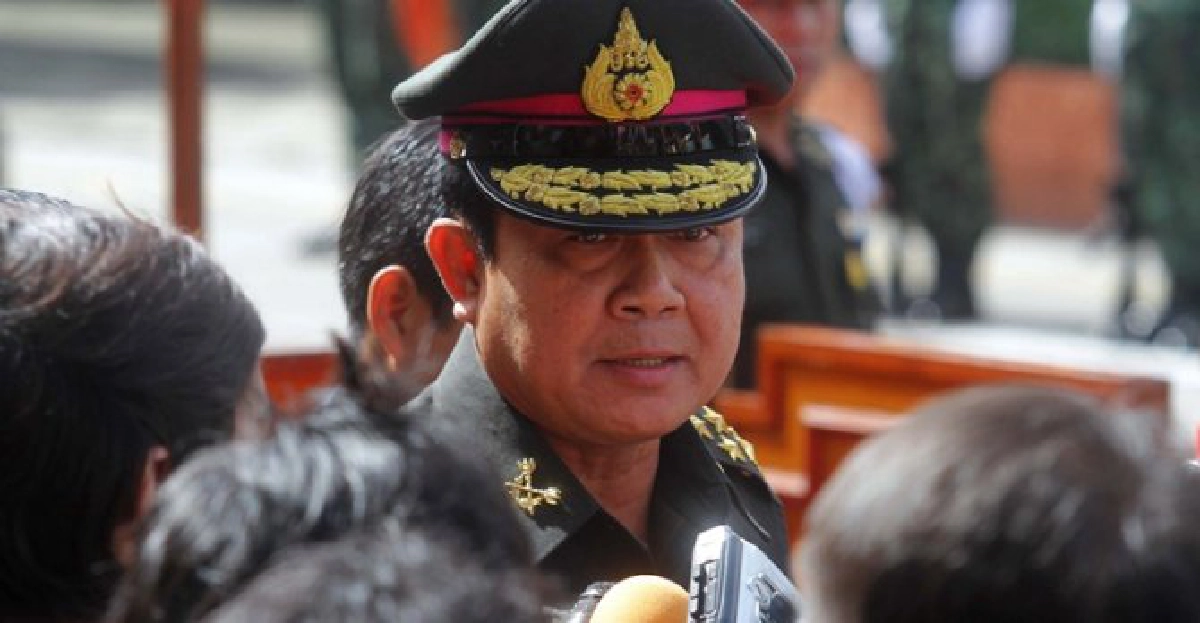 'ผบ.ทบ.'สั่งเตรียมรับมือน้ำล้นตลิ่ง 'ผบ.ทบ.'สั่งเตรียมรับมือน้ำล้นตลิ่ง