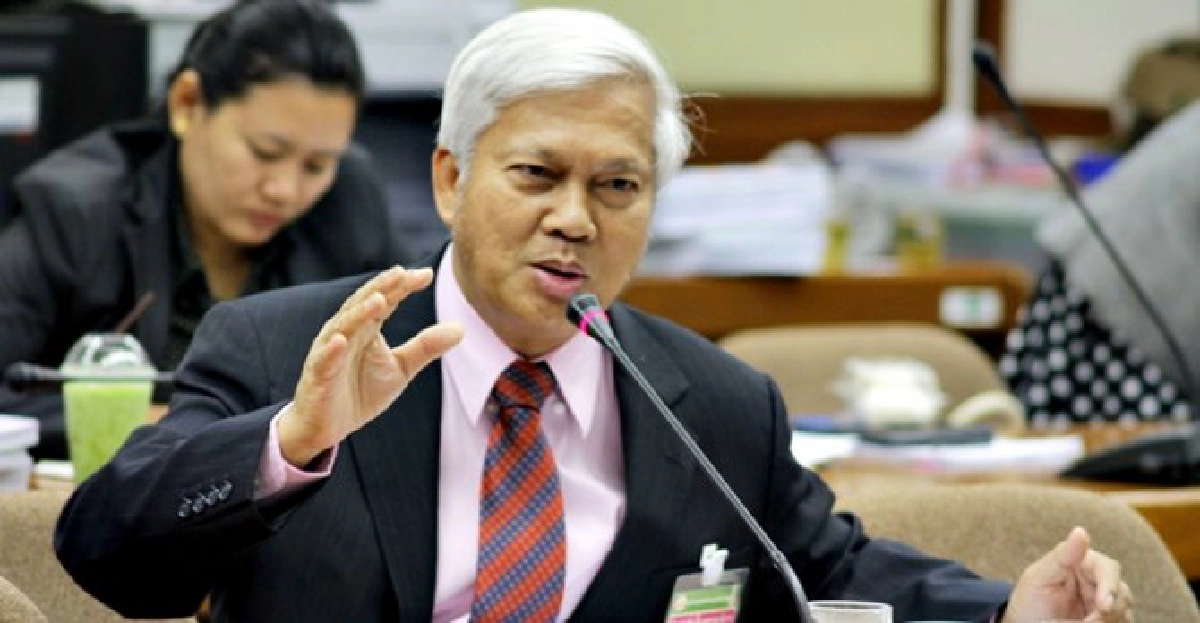 'จุลสิงห์'แจงสั่งไม่ฟ้อง'ทักษิณ'เหตุอยู่ตปท. 'จุลสิงห์'แจงสั่งไม่ฟ้อง'ทักษิณ'เหตุอยู่ตปท.
