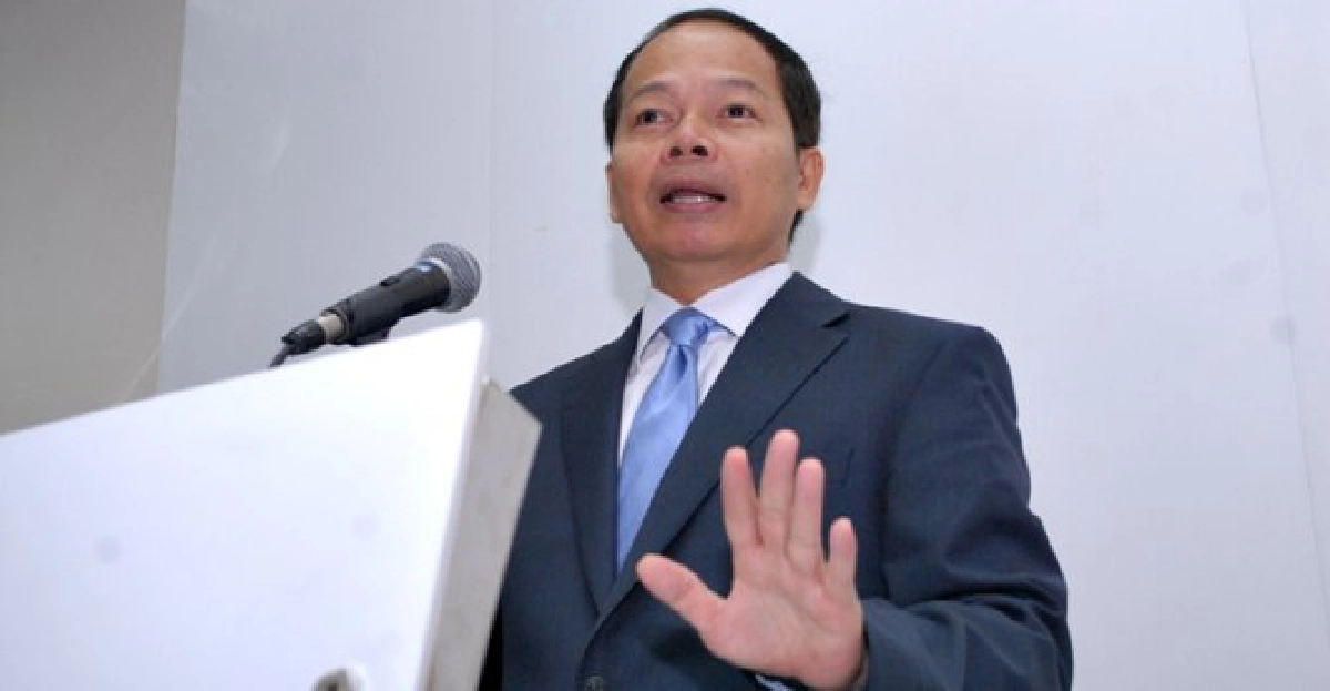 'นพดล'เฉ่ง'ธีรยุทธ'อคติกับนายใหญ่ 'นพดล'เฉ่ง'ธีรยุทธ'อคติกับนายใหญ่
