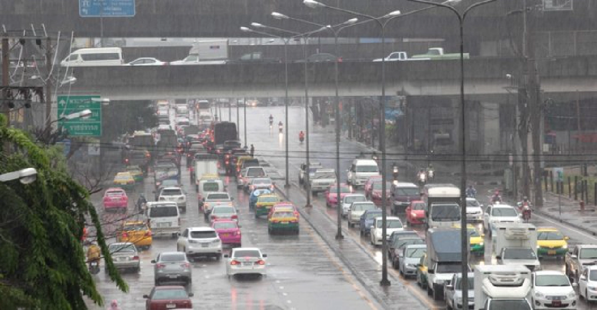 อุตุฯชี้'กลางตอนล่าง-ตอ.-ใต้'ฝนหนาแน่น