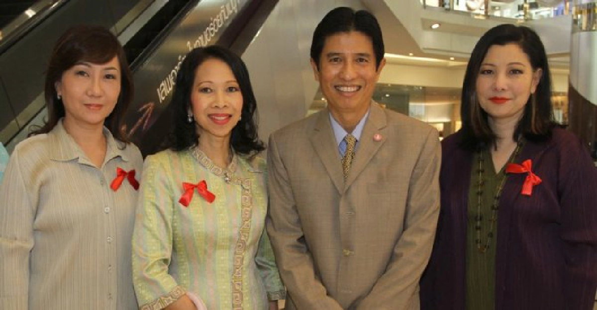 ชวนคนไทยตามรอย'สมเด็จย่า' ชวนคนไทยตามรอย'สมเด็จย่า'