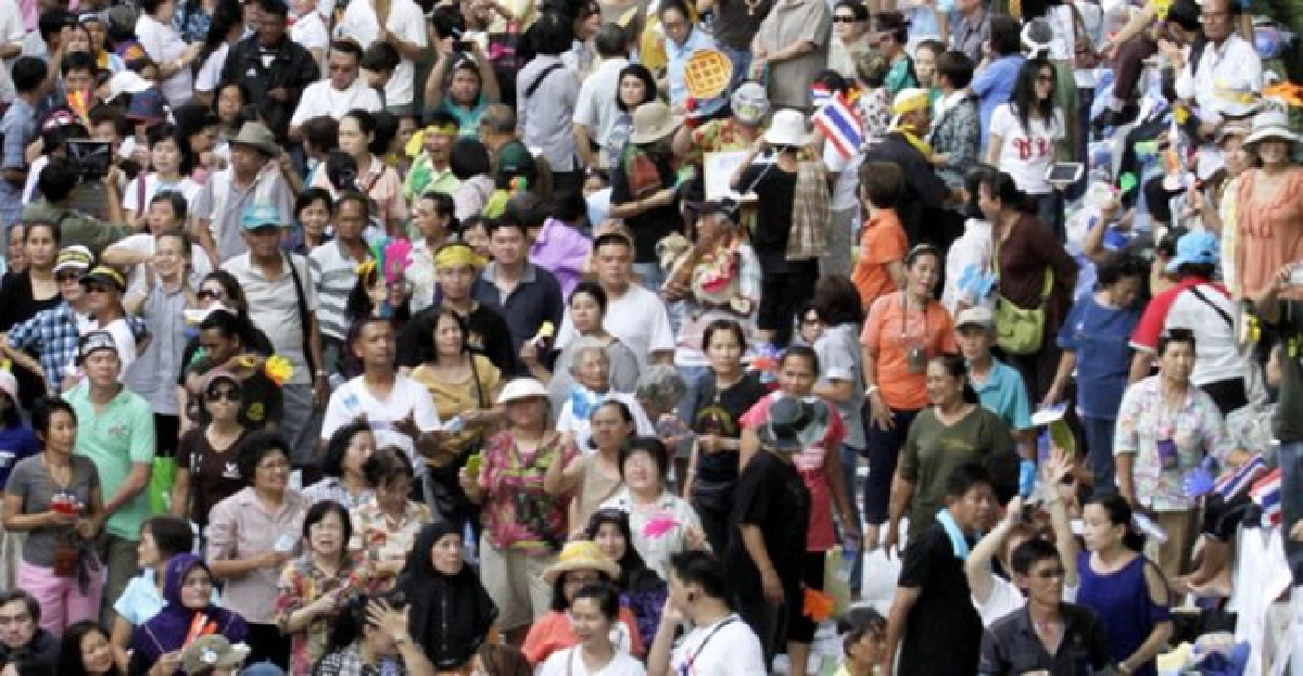 โพลล์ชี้'ปชช.'ค้าน'นิรโทษฯ'ยกเข่ง โพลล์ชี้'ปชช.'ค้าน'นิรโทษฯ'ยกเข่ง