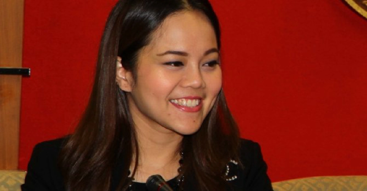 'ไม่อยากเป็นลูกเนรคุณ-อยากเป็นส.ส.ที่ดี' 'ไม่อยากเป็นลูกเนรคุณ-อยากเป็นส.ส.ที่ดี'