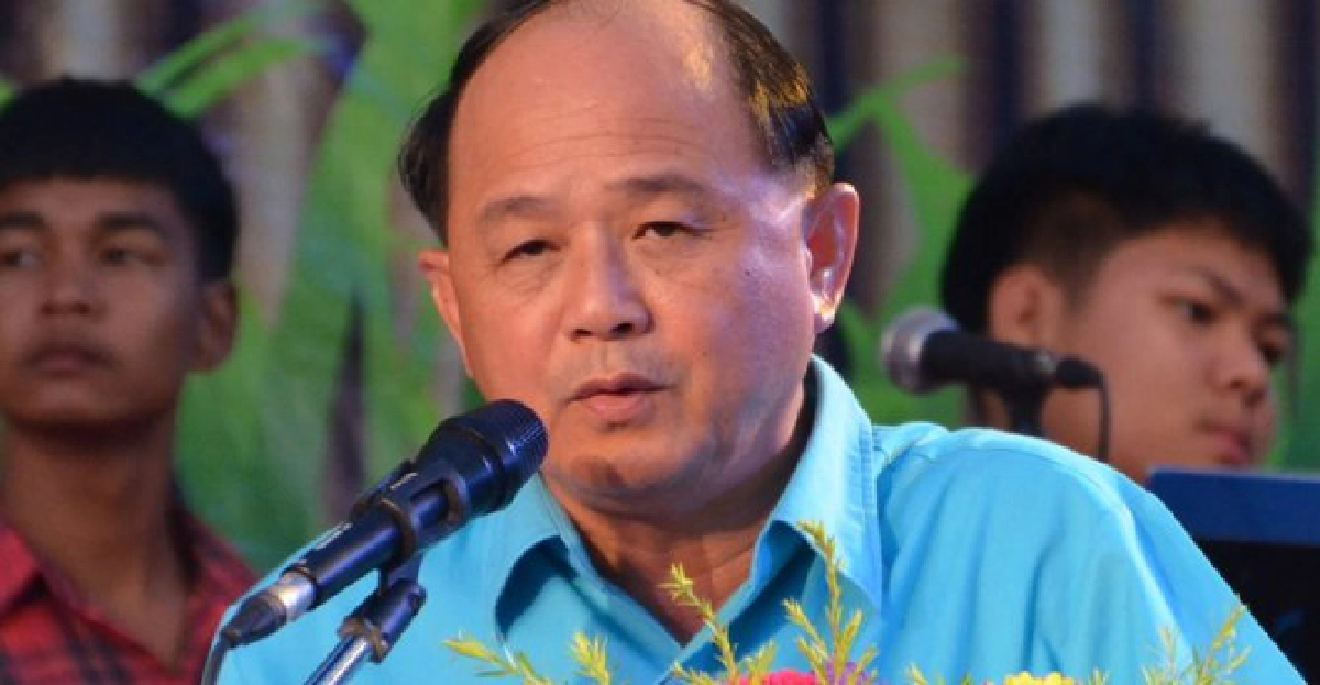 'มท.'สั่งระงับป้ายหนุนนิรโทษฯ 'มท.'สั่งระงับป้ายหนุนนิรโทษฯ