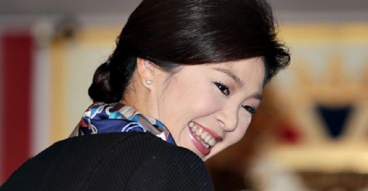 'ปู'ยิ้มแย้ม!เข้าถกครม.ก่อนเผ่นไป3จว. 'ปู'ยิ้มแย้ม!เข้าถกครม.ก่อนเผ่นไป3จว.