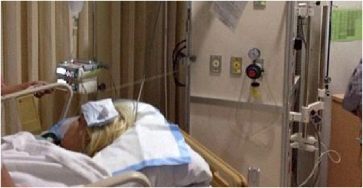 'หวาย กามิกาเซ่'ถูกหามส่งICU 'หวาย กามิกาเซ่'ถูกหามส่งICU