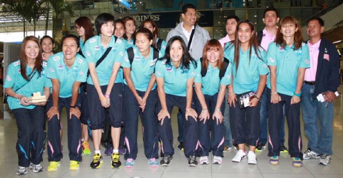 แห่ส่งตบสาว'ซาร่า'ลั่นต้องดีขึ้น แห่ส่งตบสาว'ซาร่า'ลั่นต้องดีขึ้น