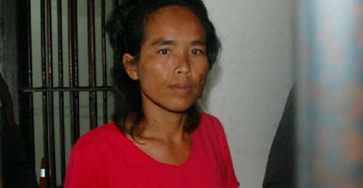 'สาวแดงขึ้นเวทีปชช.'แจ้งกองปราบโดนขู่ 'สาวแดงขึ้นเวทีปชช.'แจ้งกองปราบโดนขู่