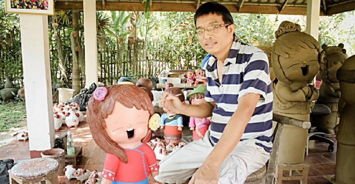 'ตุ๊กตาดินยิ้ม'โกอินเตอร์ขายผ่านเฟซบุ๊ก