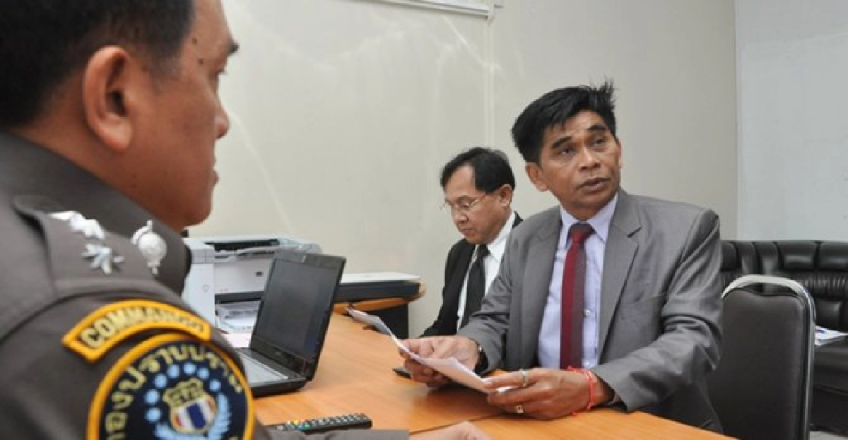'เสงี่ยม'ลุย!แจ้งเอาผิด'ตลก.รธน.' 'เสงี่ยม'ลุย!แจ้งเอาผิด'ตลก.รธน.'