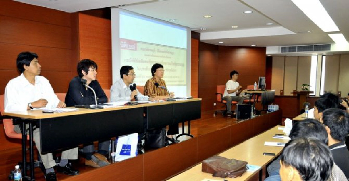 'นิติราษฎร์'แถลงค้านคำวินิจฉัยศาลรธน. 'นิติราษฎร์'แถลงค้านคำวินิจฉัยศาลรธน.