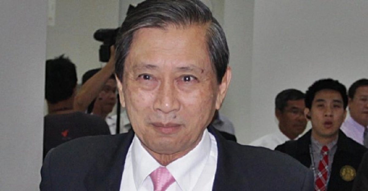 สงขลาเก้ออดเป่านกหวีดไล่'ปลอด' สงขลาเก้ออดเป่านกหวีดไล่'ปลอด'
