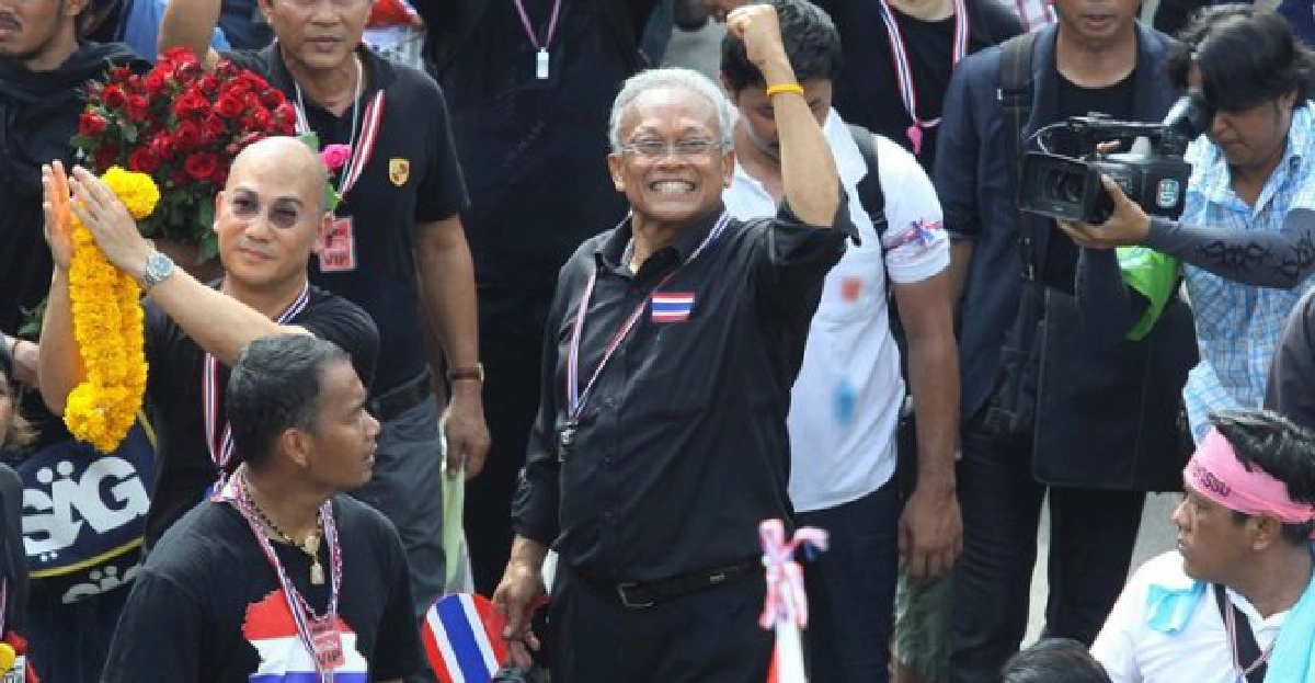ตร.ยันจับจริง'เทพทือก' ตร.ยันจับจริง'เทพทือก'