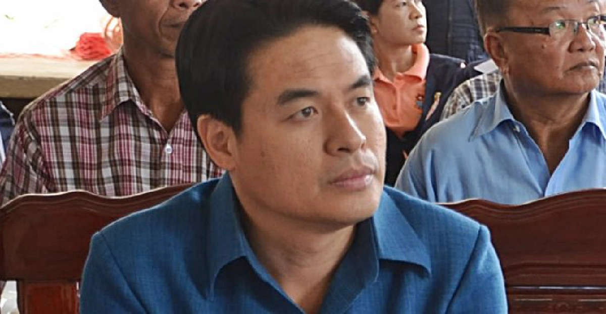 'วราเทพ'ชี้ม็อบยึดสำนักงบกระทบจัดงบ58 'วราเทพ'ชี้ม็อบยึดสำนักงบกระทบจัดงบ58
