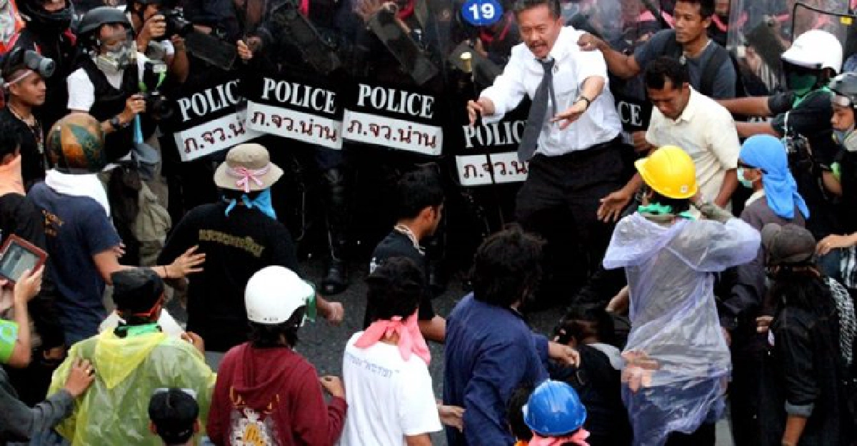 'สติ ขันติ และสันติ'ผ่าวิกฤติประเทศ 'สติ ขันติ และสันติ'ผ่าวิกฤติประเทศ