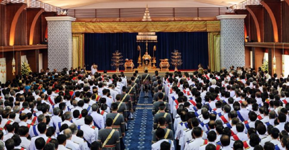 'ศาลฎีกา'แจงจัดลำดับตำแหน่งเฝ้าฯกล่าวถวายพระพร 'ศาลฎีกา'แจงจัดลำดับตำแหน่งเฝ้าฯกล่าวถวายพระพร