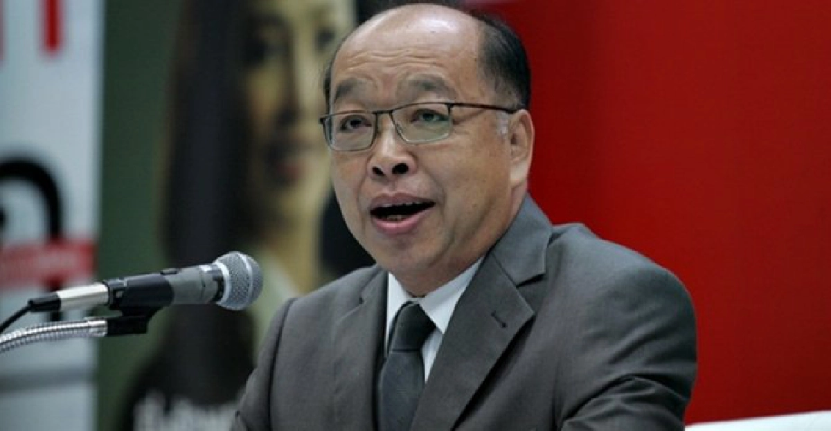 'สุรพงษ์'แถลง!ตปท.ห่วงชุมนุม 'สุรพงษ์'แถลง!ตปท.ห่วงชุมนุม