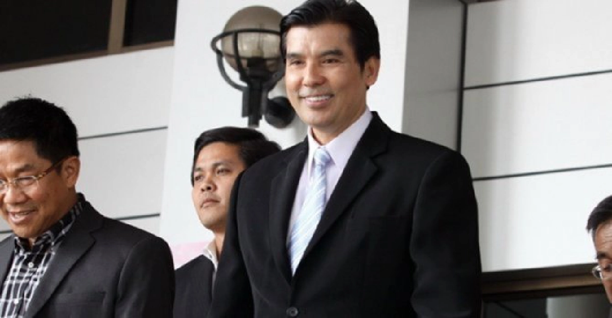 คุก'เด็จพี่-เกียรติอุดม'1ปีไม่รอลงอาญา คุก'เด็จพี่-เกียรติอุดม'1ปีไม่รอลงอาญา