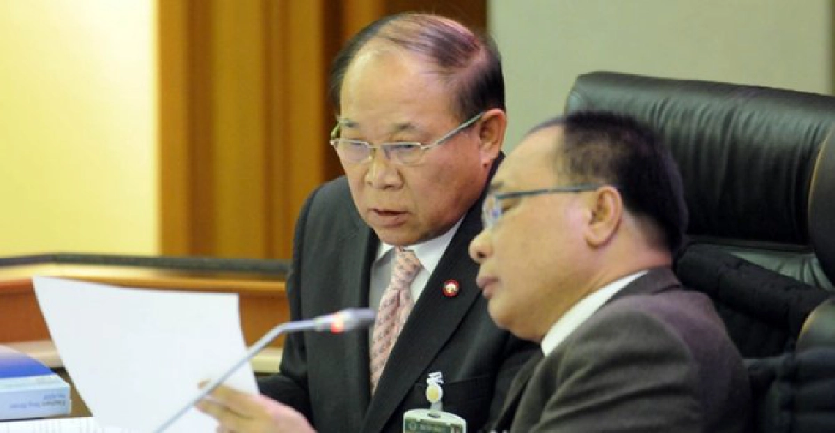 มติ'ป.ป.ช.'แจ้งข้อหา'สมศักดิ์-นิคม' มติ'ป.ป.ช.'แจ้งข้อหา'สมศักดิ์-นิคม'