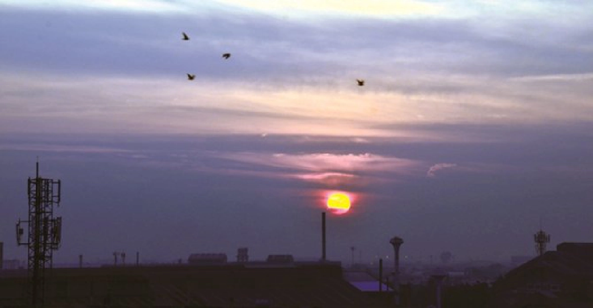 ตะวันขึ้นในเมือง ตะวันขึ้นในเมือง