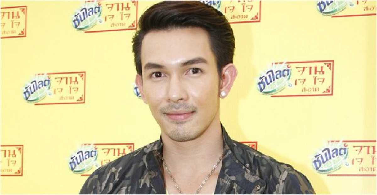 'อั้ม-นัท'เตรียมวิวาห์ปีม้า 'อั้ม-นัท'เตรียมวิวาห์ปีม้า