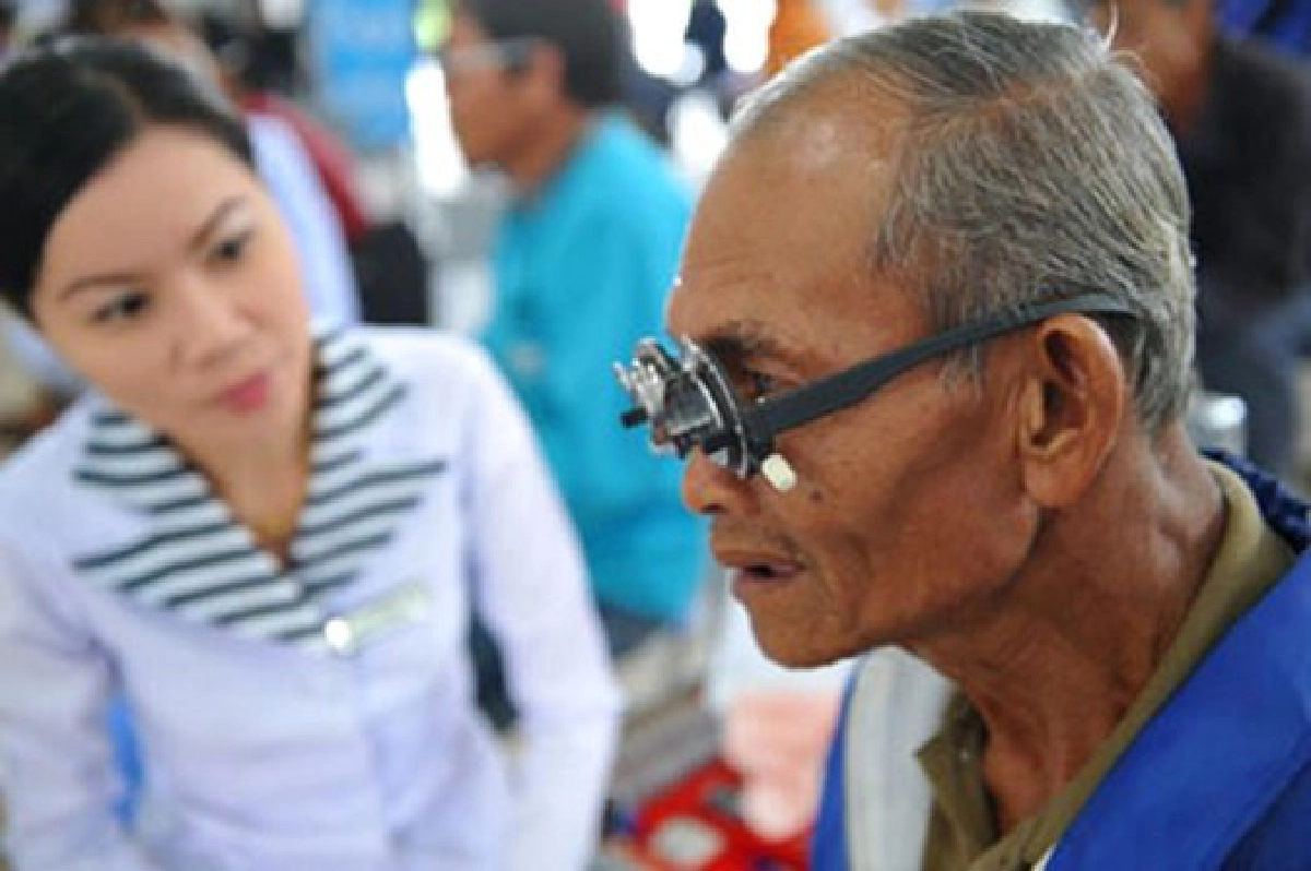 ต่ออายุโลกสวยให้ผู้สูงวัย ต่ออายุโลกสวยให้ผู้สูงวัย